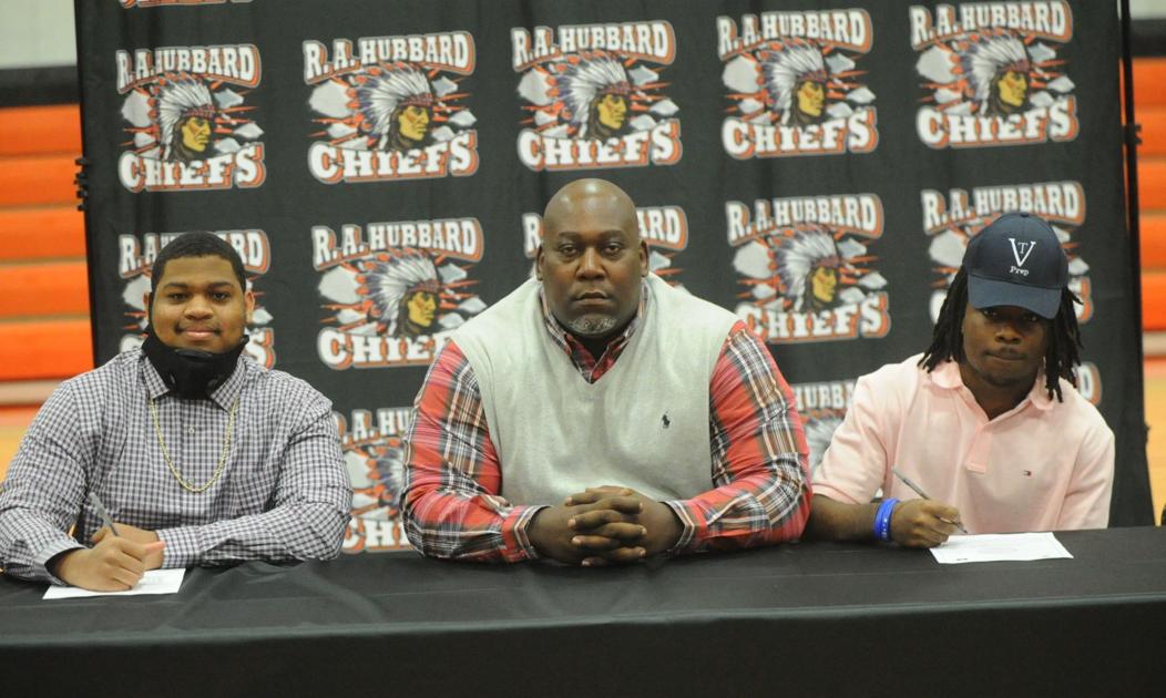 DecaturDaily.com - Recruiting roundup: Big signing day for Athens football image