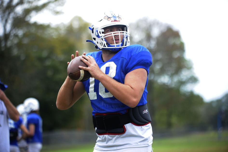 DecaturDaily.com - Falkville’s Sallee channels his inner Tebow image
