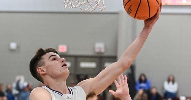 DecaturDaily.com - Randolph leads Danville to victory No. 21 image