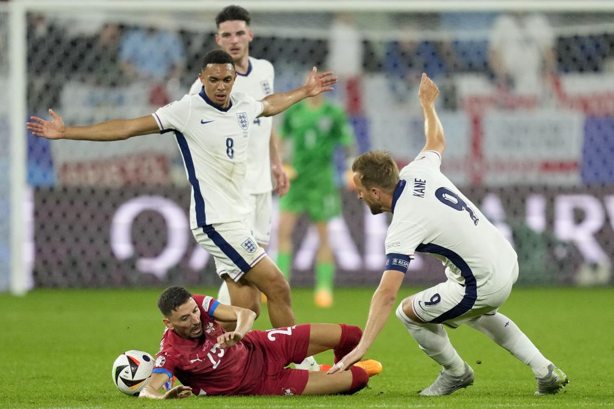 England's big problem yet to be solved after Alexander-Arnold's midfield  audition | Ap | decaturdaily.com