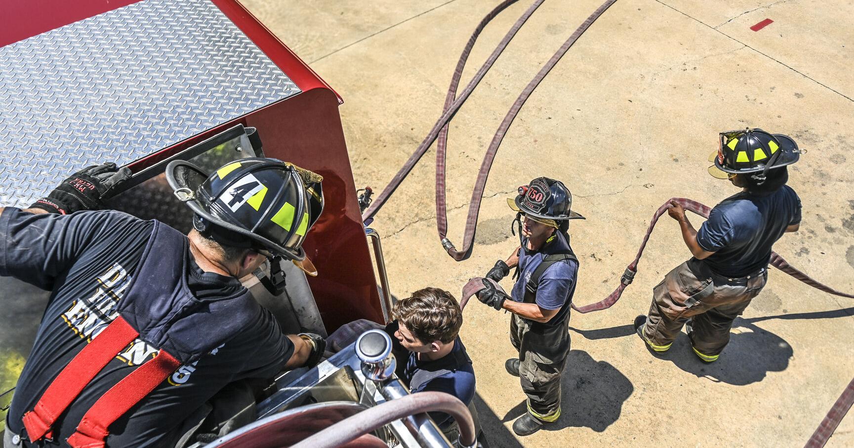 Firefighters train at first-ever 'bridge' course offered in Decatur - Vimarsana News
