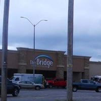 Chemical mixture resulting in gas causes at Bunge causes evacuation ...