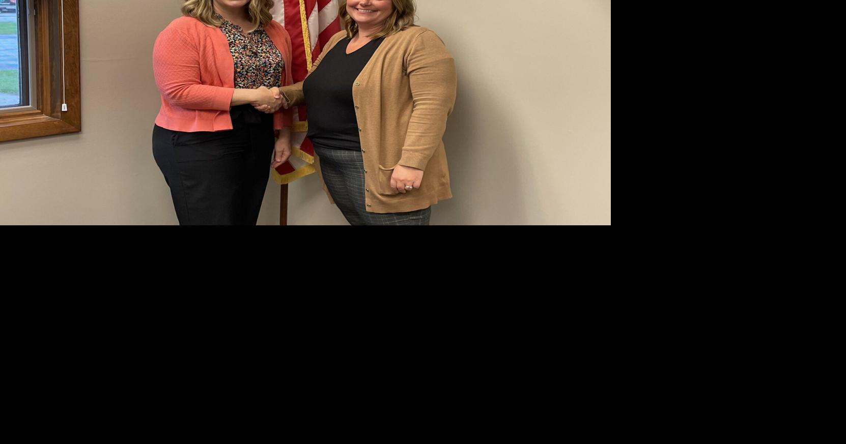 HIATT WELCOMES HUTTER | News | decaturdailydemocrat.com