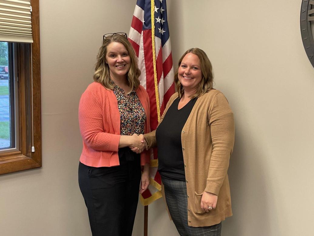 HIATT WELCOMES HUTTER News decaturdailydemocrat com