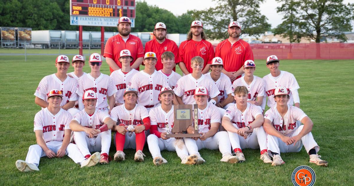 Decatur Commies Baseball Wild ending: Jets win sectional title on wild pitch | Sports ...