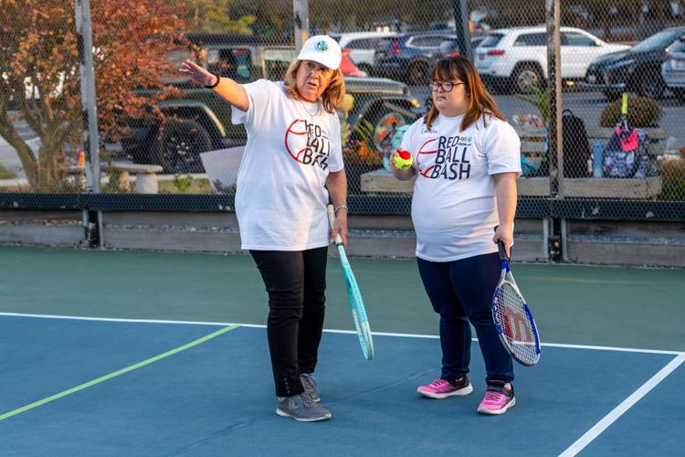 Red ball tennis