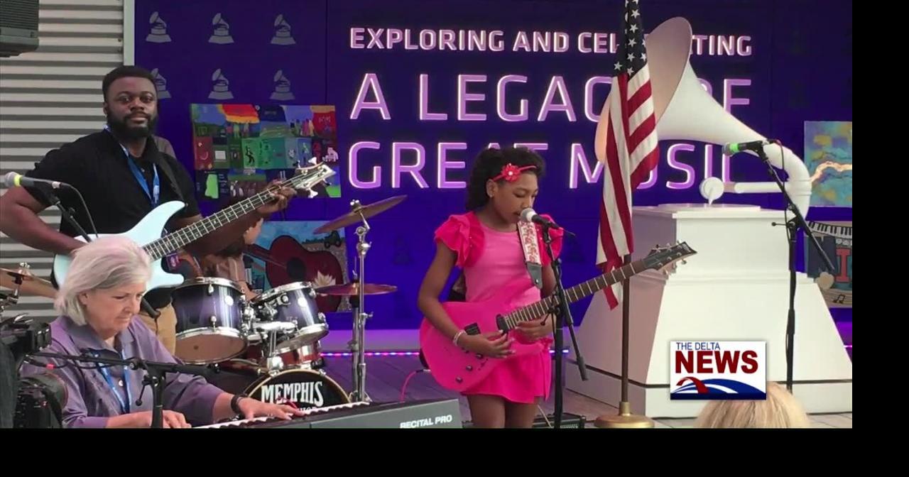GRAMMY Museum Mississippi celebrates tenth anniversary, packing seats despite rain