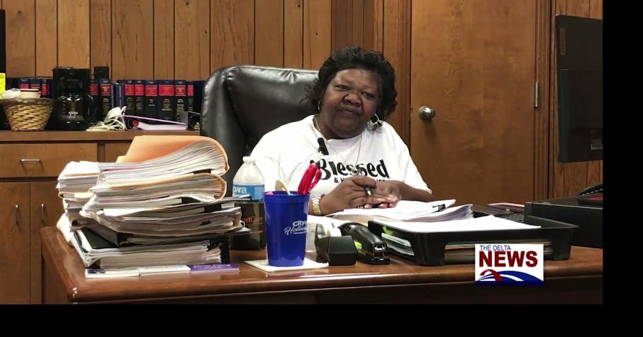 The City of Hollandale Looks for Its New Police Chief Around Town