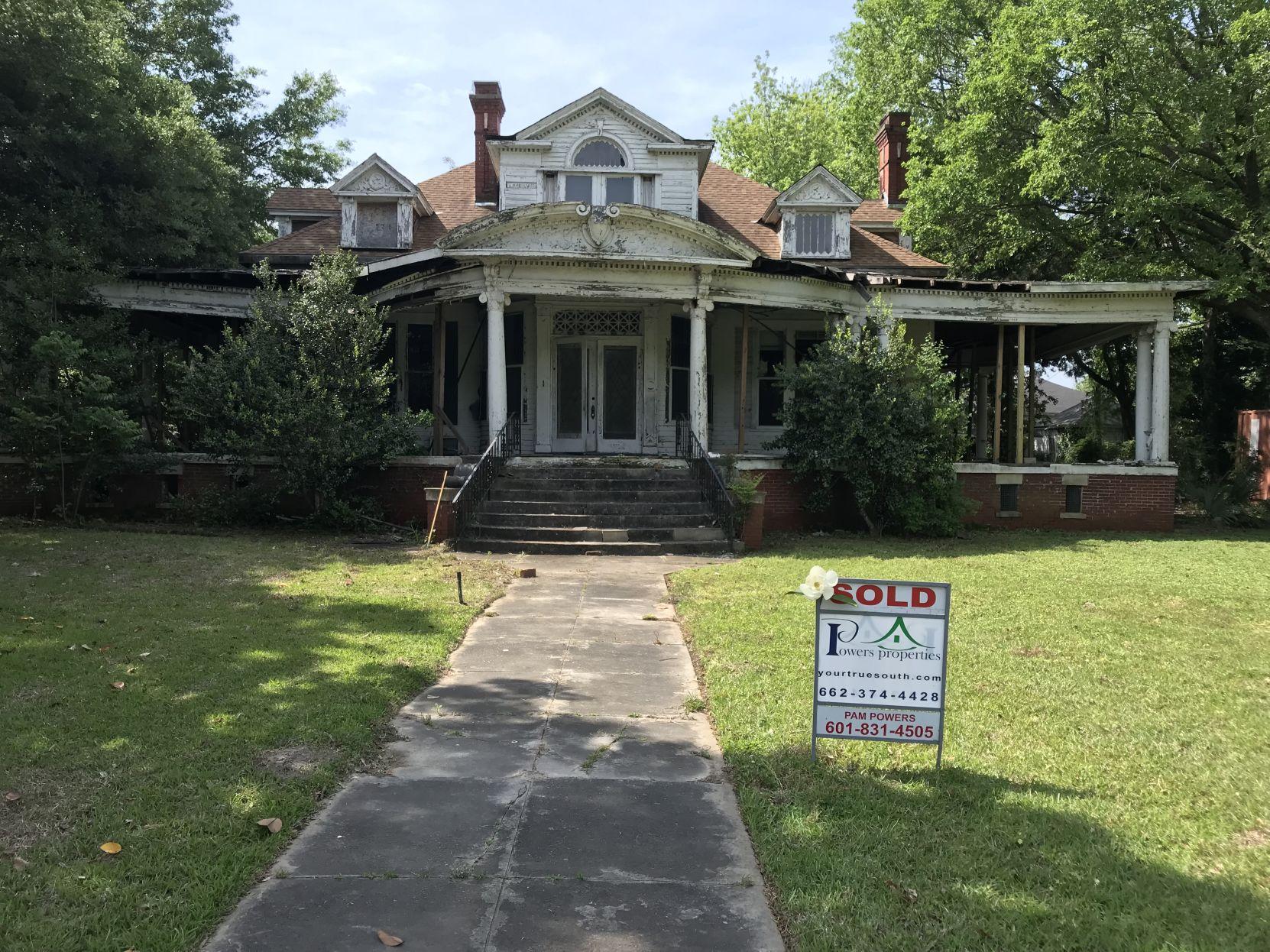 Gillette House Sold Community deltanews.tv