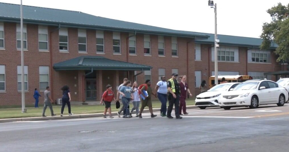 Bomb threat forces evacuation from Tate County high school | News ...