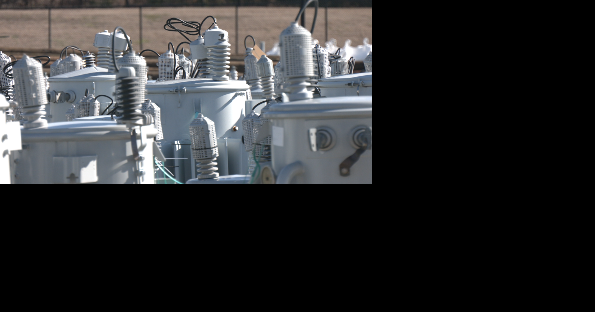 WATCH: How Mississippi utility companies are preparing for ice