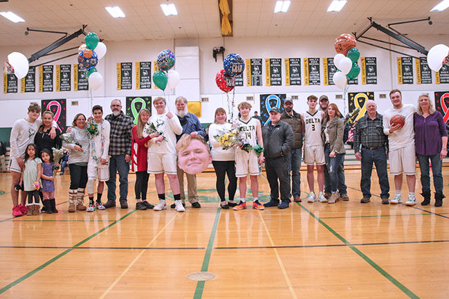 Basketball senior salute