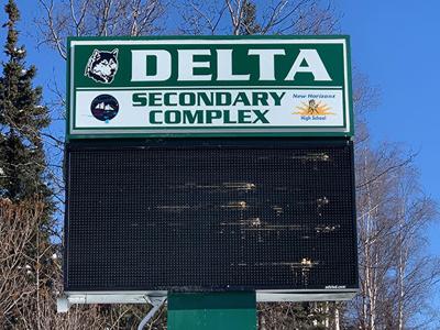 Egged secondary complex sign