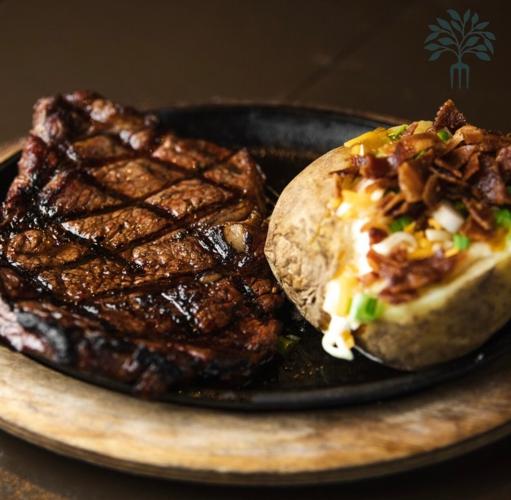 Elm Fork Taphouse & Kitchen Food & Drink