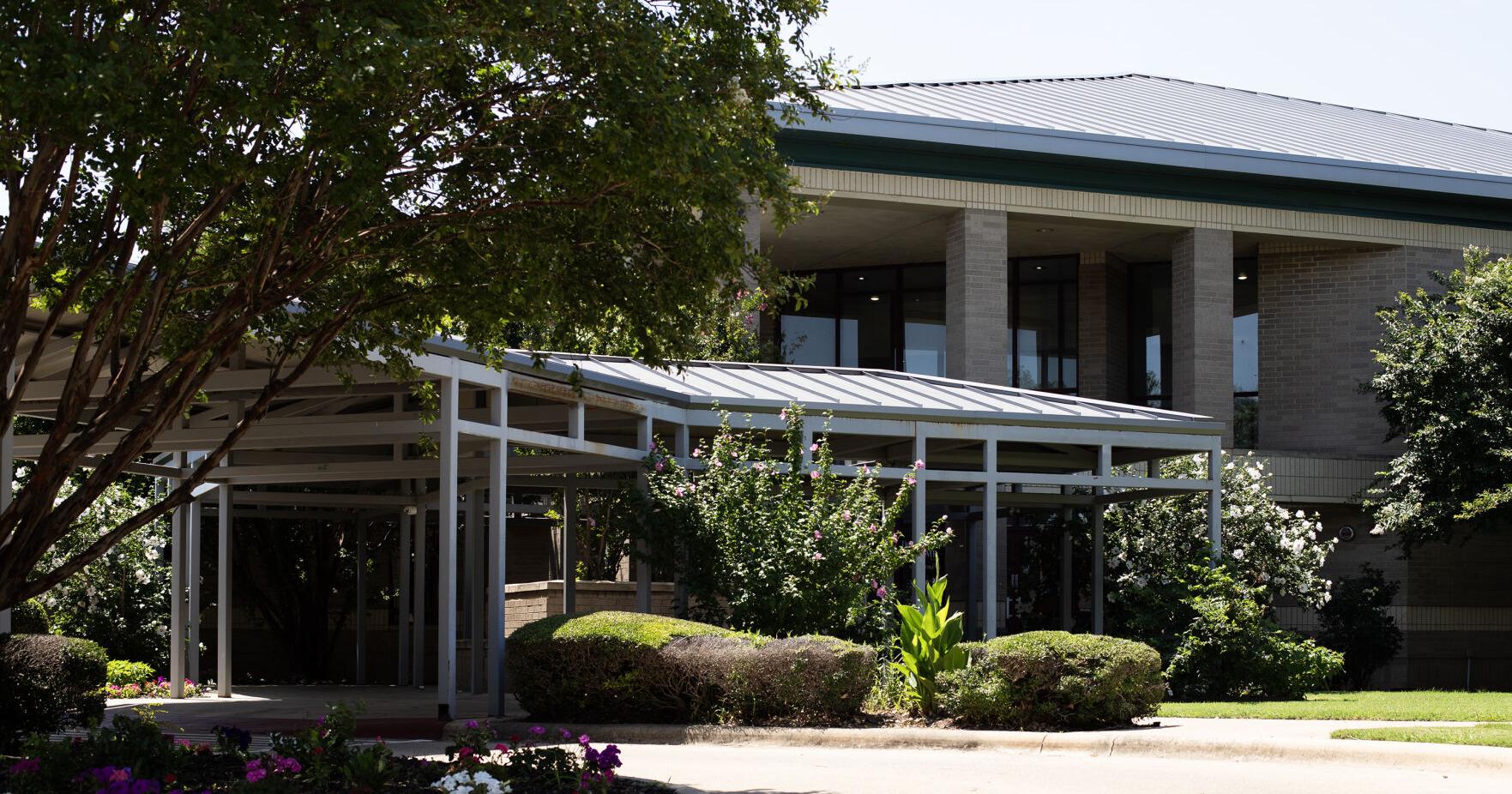 Where does the buck stop for Denton County MHMR? Turmoil at the top persists as mental health needs increase - Vimarsana News