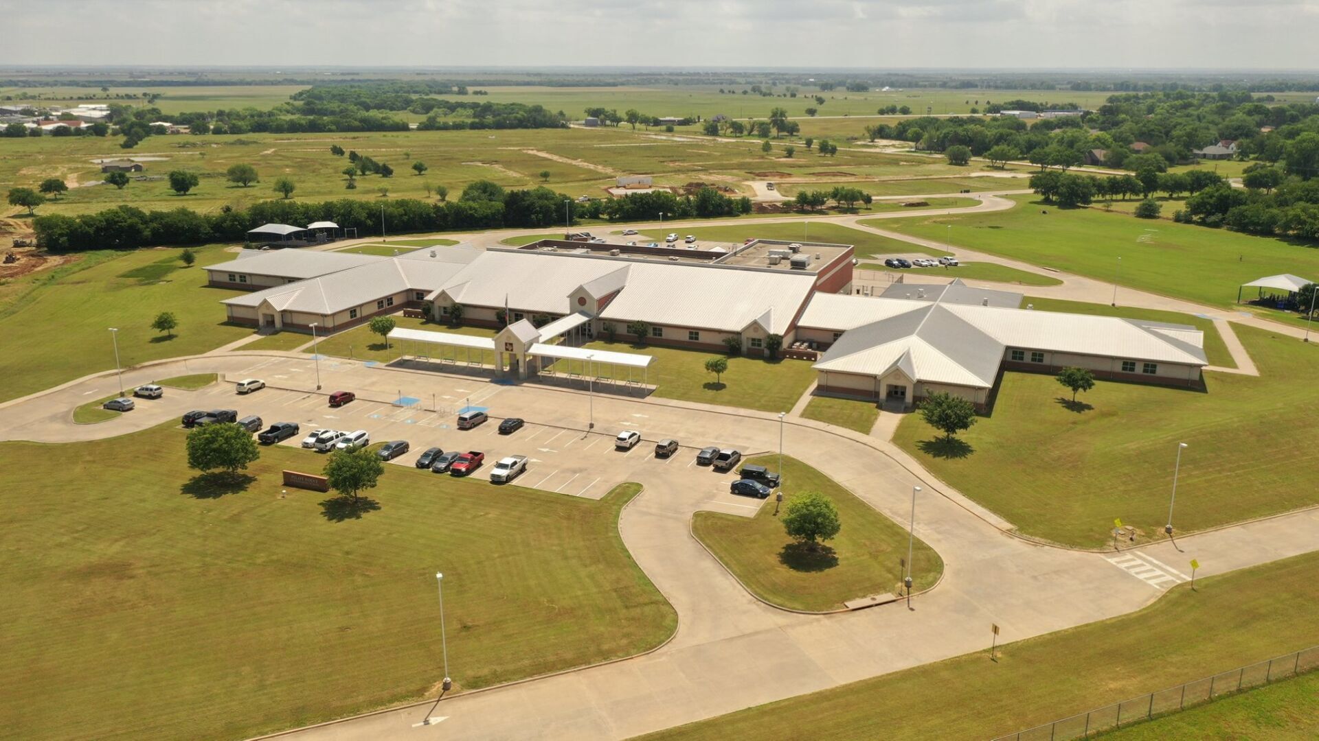 Pilot Point ISD superintendent resigns; board agrees to voluntary ...