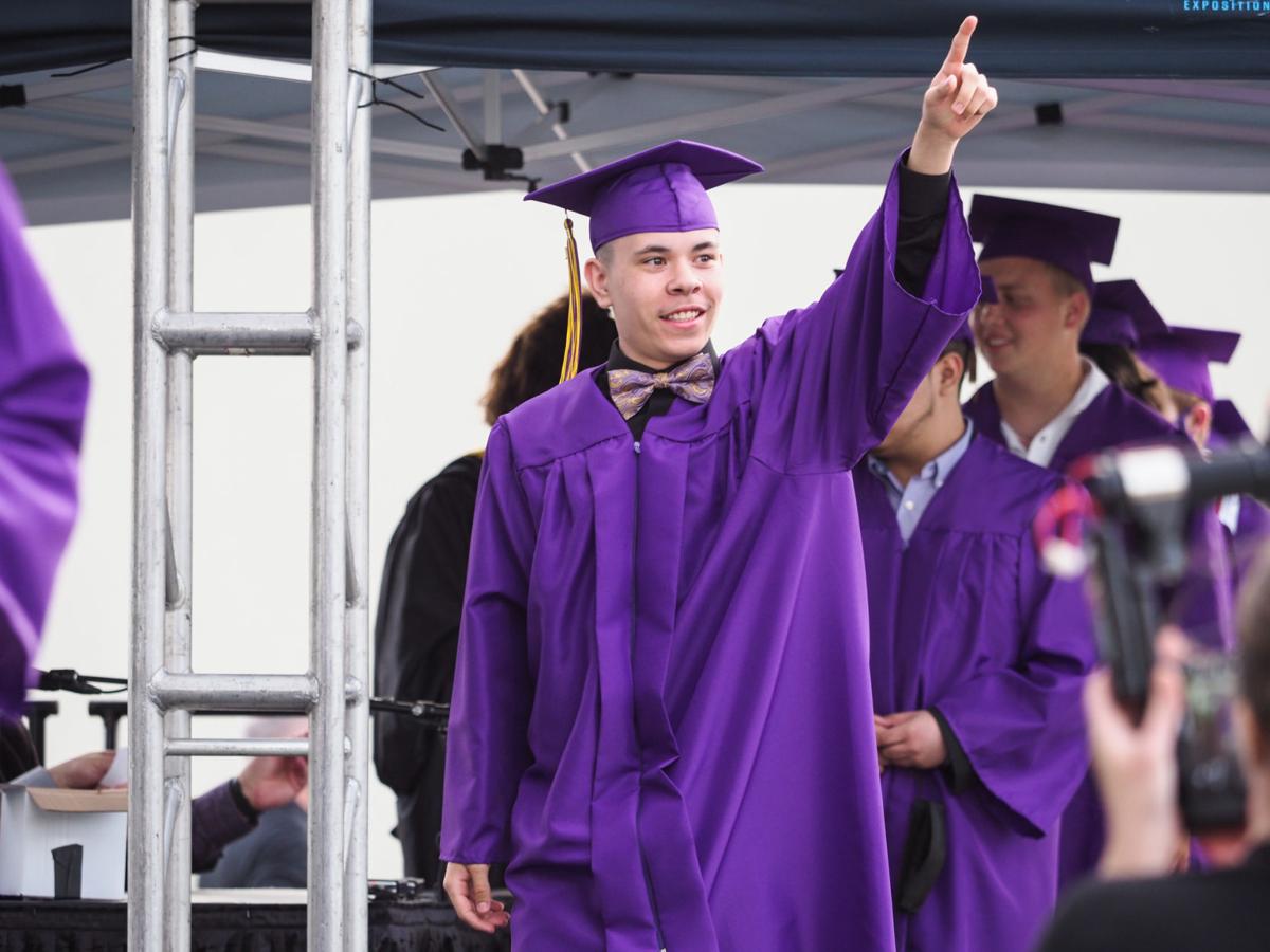 20210528_drc_news_DentonGraduation_41