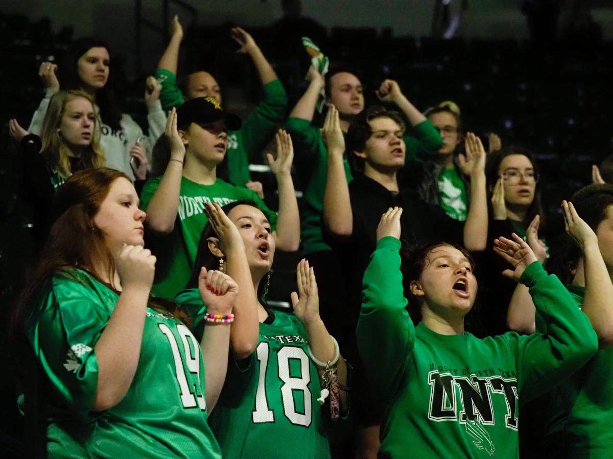 Men S Basketball Unt Lands New Mexico Jc Forward Lewis Mean