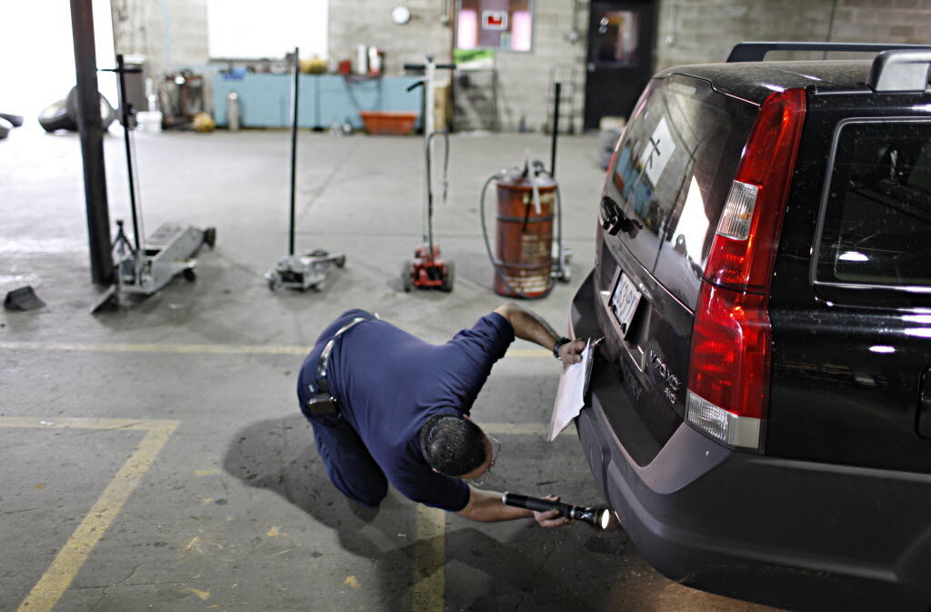 The ins and outs of the confusing Texas car inspection law with