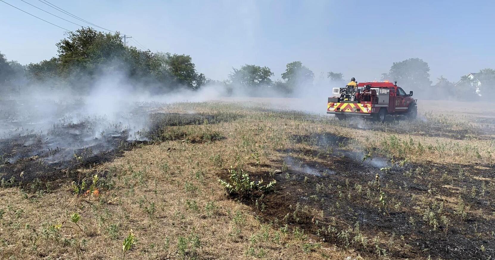 10 acres burned in brush fire near Bonnie Brae in southern Denton - Vimarsana News