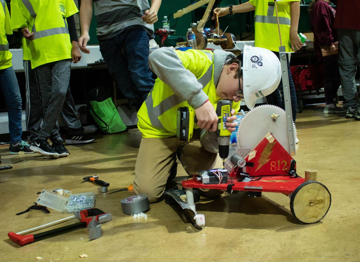 Local students compete in robotics competition Education