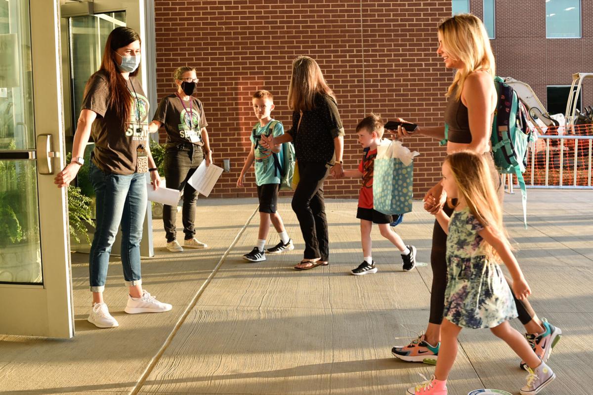 Denton Parents Group Keeps Kids At Home Friday In Protest Denton Isd Dentonrc Com