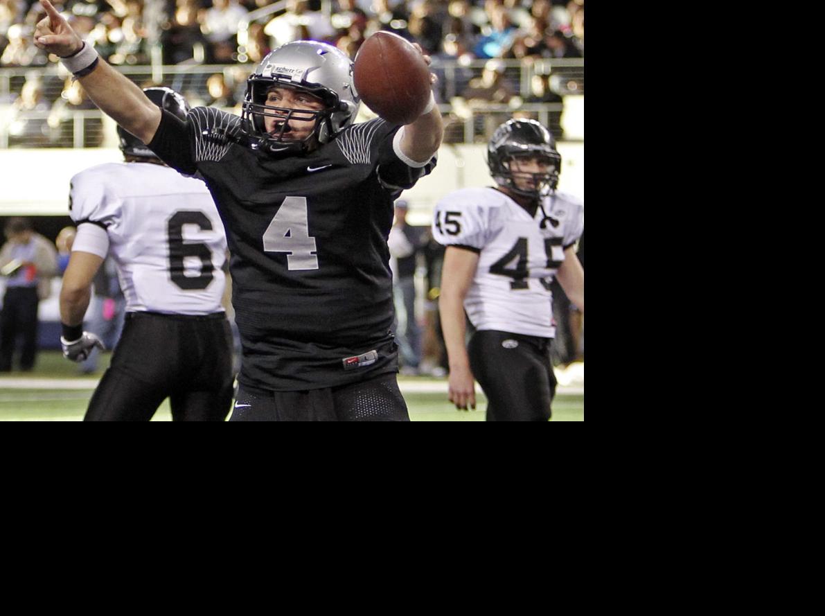 Football Former Guyer Qb J W Walsh Hired As Analyst At Texas