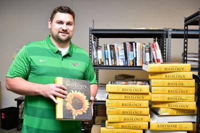 New Unt Textbook Pilot Program Drawing Criticism News Dentonrc Com