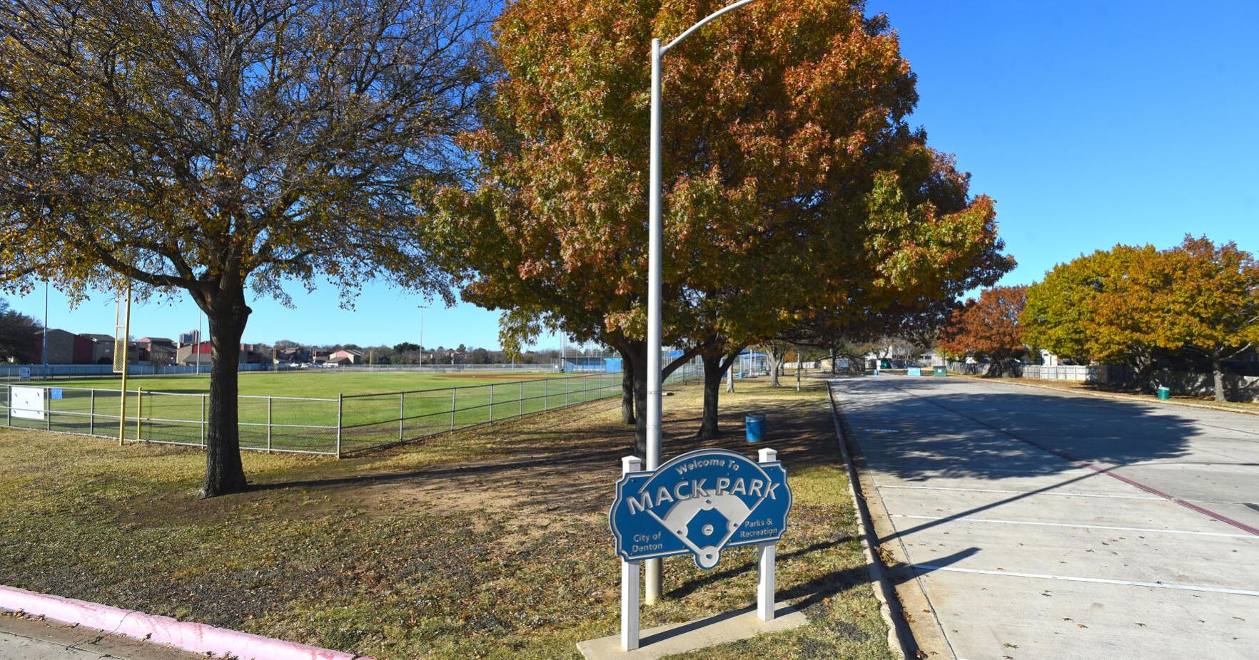 Denton Mack Park visitors report naked man in public bathroom - Vimarsana News