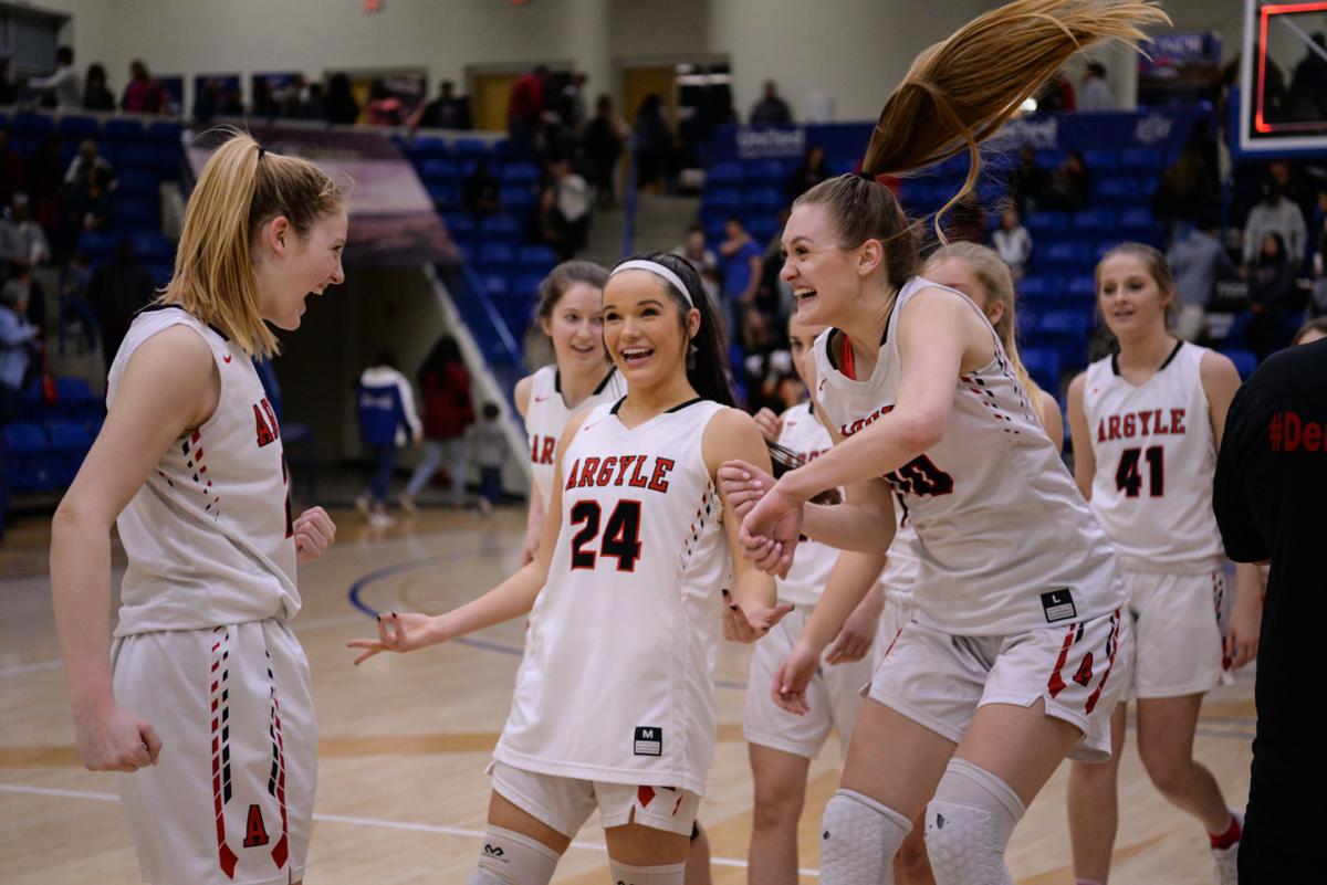 Girls Basketball Lavelle Powers Through Injury As Argyle Moves On