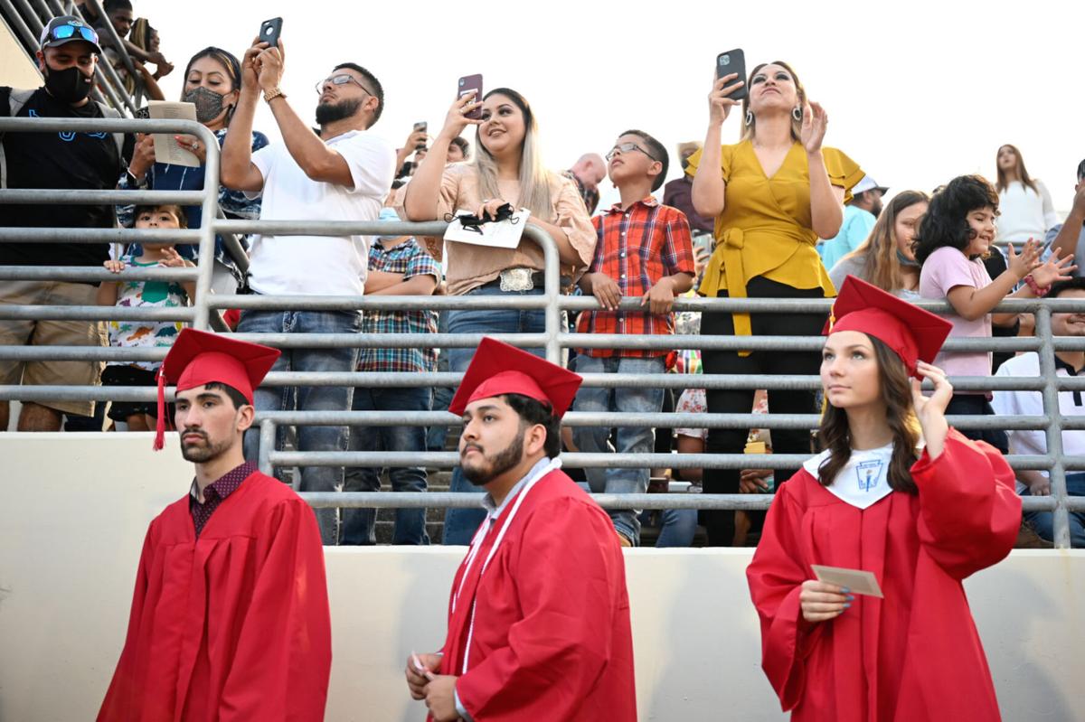20210526_drc_news_RyanGraduation_36
