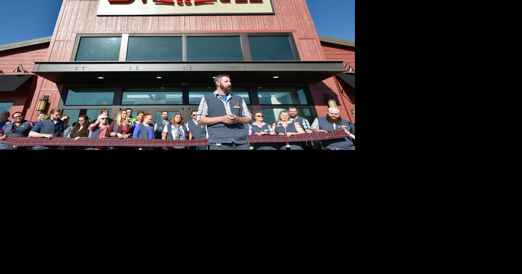 Duluth Trading Co. officially opens Business