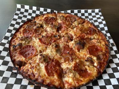Mission Pizza brings ‘South Shore bar pizza’ flavor to Denton