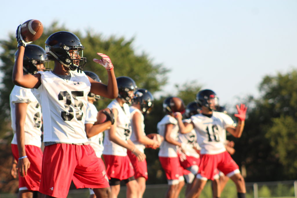 Football Braswell Bengals hit their stride in season's first practice