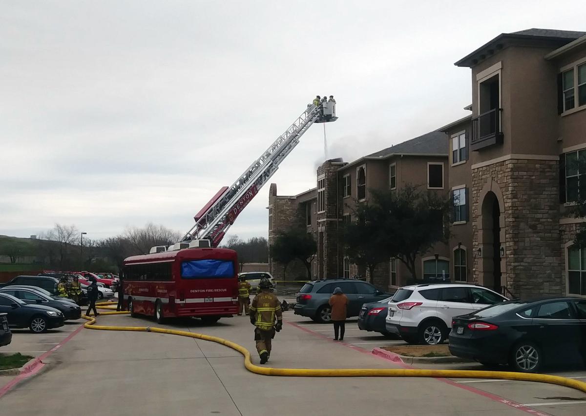 Early Morning Fire Displaces Residents Adds To Distress About Electrical Problems News Dentonrc Com
