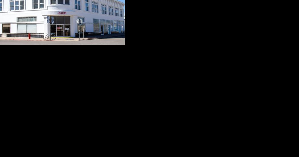 Marfa's Judd Foundation sues Kim Kardashian over allegedly fake Judd tables | State - Vimarsana News