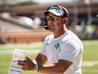 Eric Reeves Unt Bold play-calling and smart game management power UNT’s historic ...