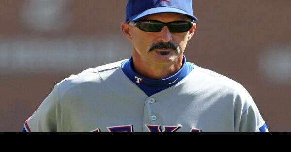 Mike Maddux emerges as lead candidate for Rangers pitching coach | Sports |  
