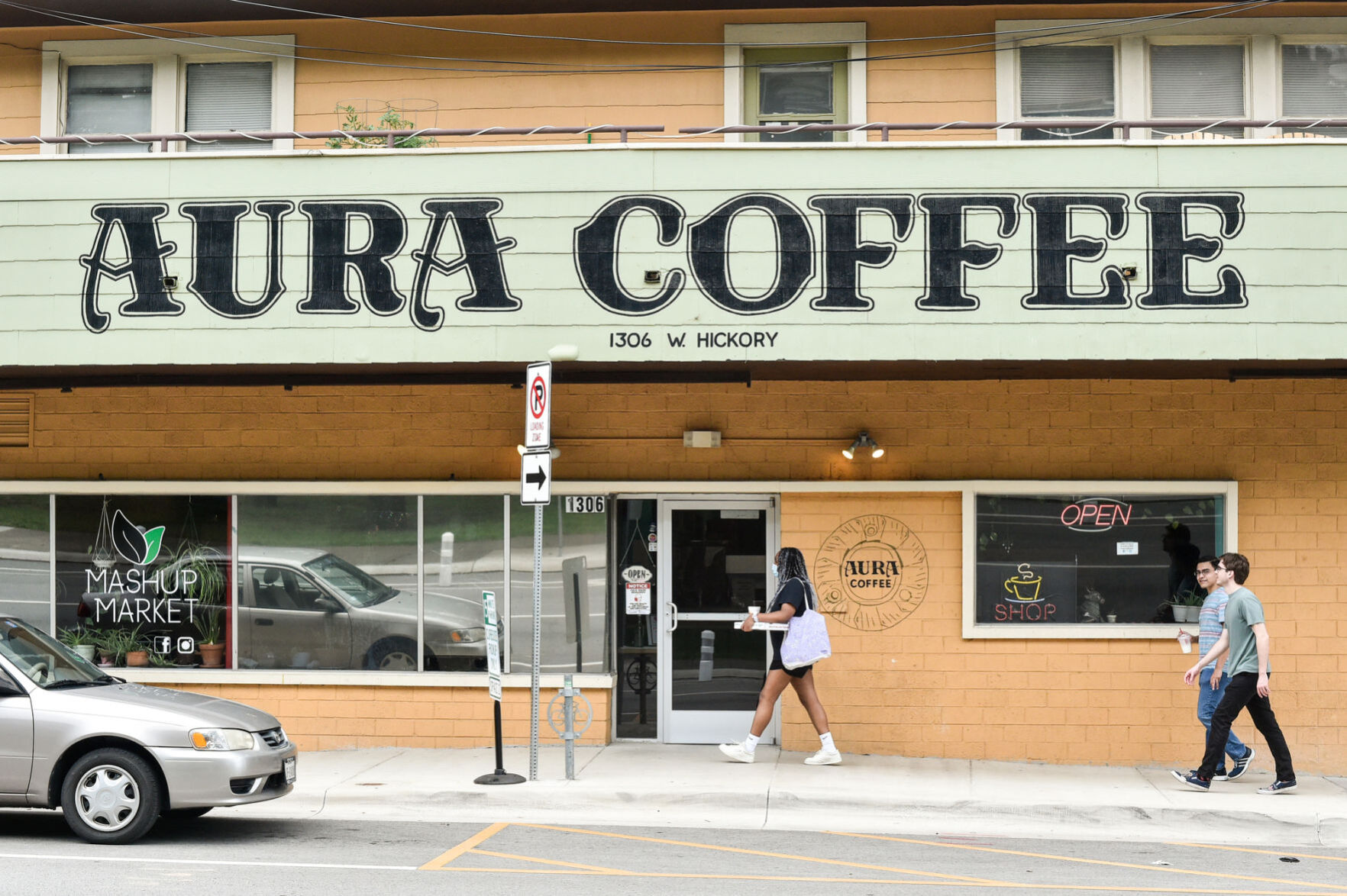 Aura Coffee reopens with new business partner