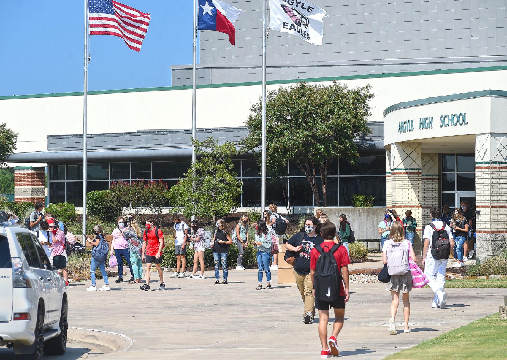 Back to school at Argyle ISD 'Really smooth first day' Coronavirus Outbreak