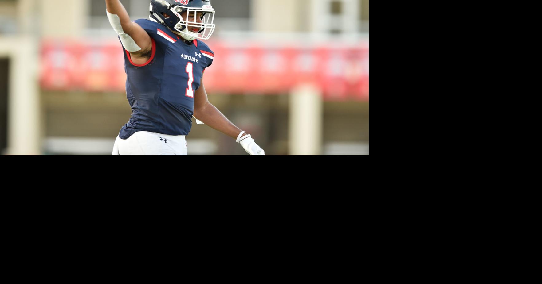 Football Ryan's Ja'Tavion Sanders reportedly commits to Texas Sports