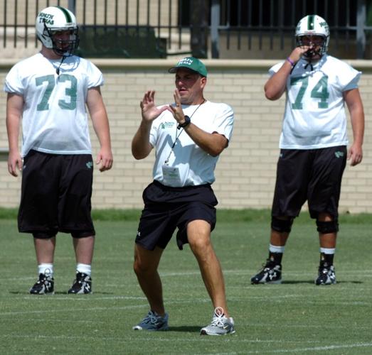 UNT starts fall practice with a new offensive line coach who's keeping ...