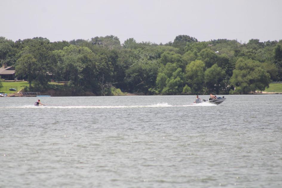 Michelle Beckley and Cyrus Reed: Lewisville Lake should be for swimming, fishing and drinking water, not oil and gas drilling - Denton Record Chronicle