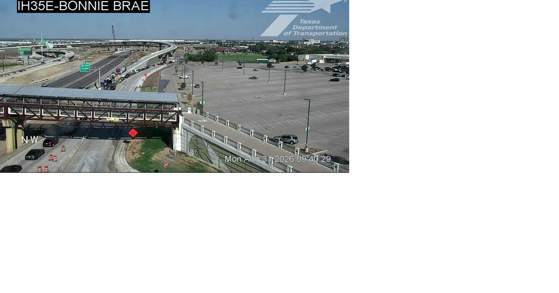 Traffic alert: 18-wheeler blocking I-35E flyover ramp in Denton Aug 31, 2026 Aug 31, 2026 Updated 6 mins ago