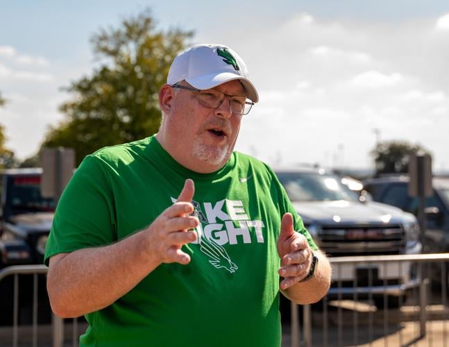 Eric Reeves Unt Video: UNT Hall of Fame coach Darrell Dickey, players reflect on ...