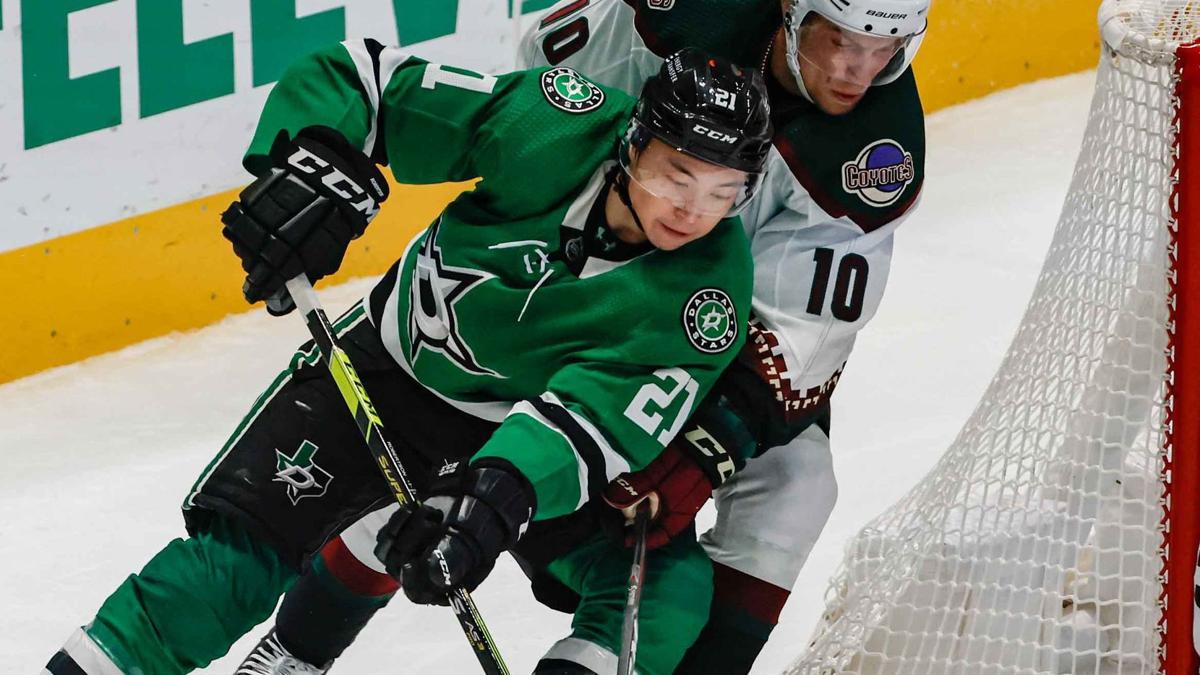Stars' Jason Robertson's journey leads back to Staples Center - Los Angeles  Times