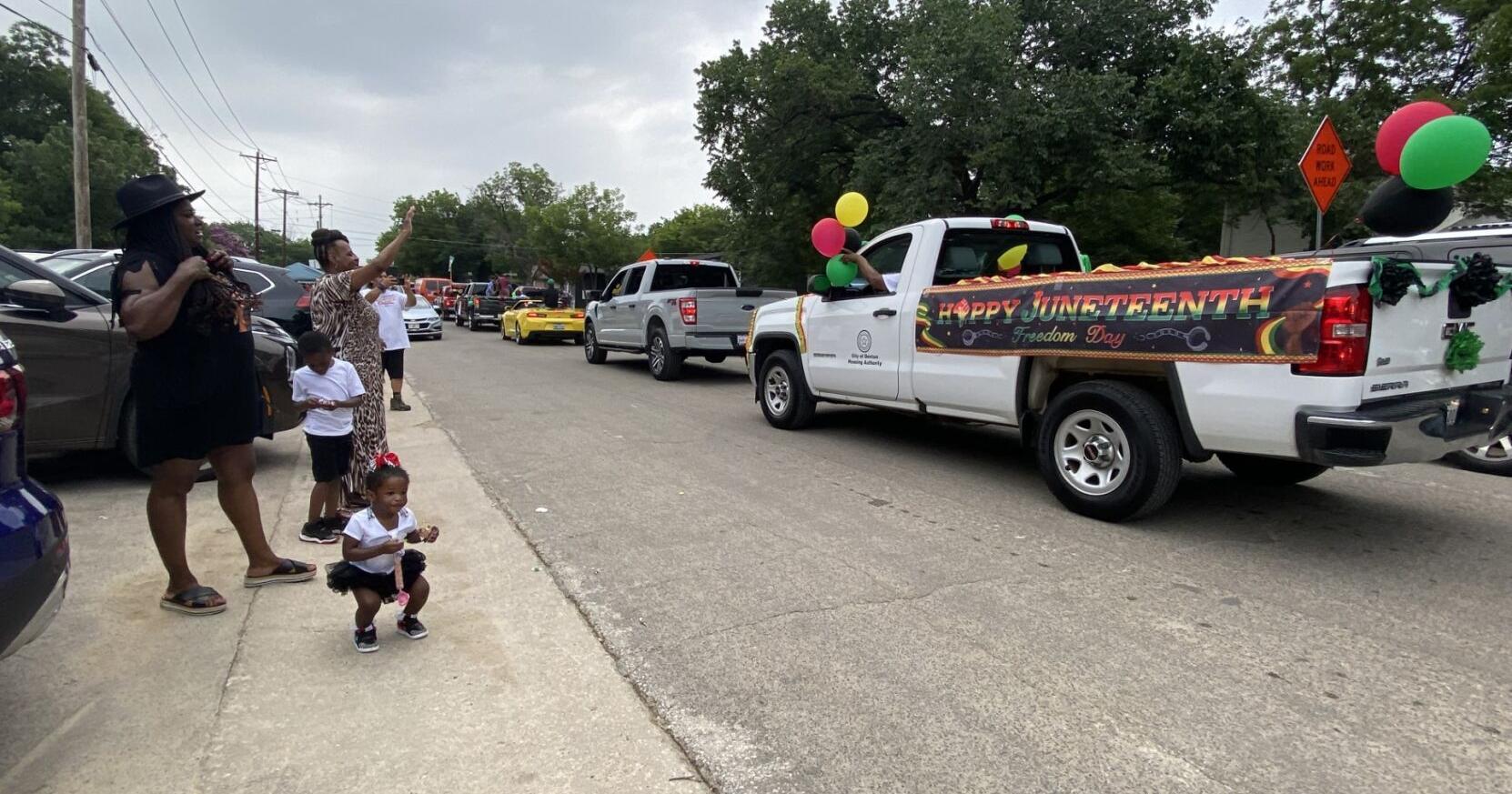 Look: Cheers for Juneteenth in Denton - Vimarsana News