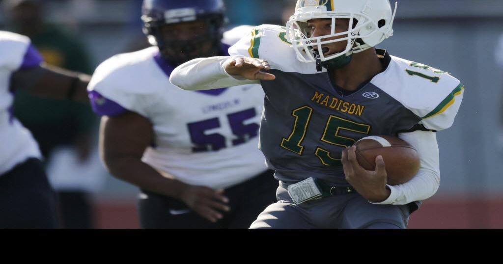 Gage cites UNT's location, potential as reasons for commitment Sports