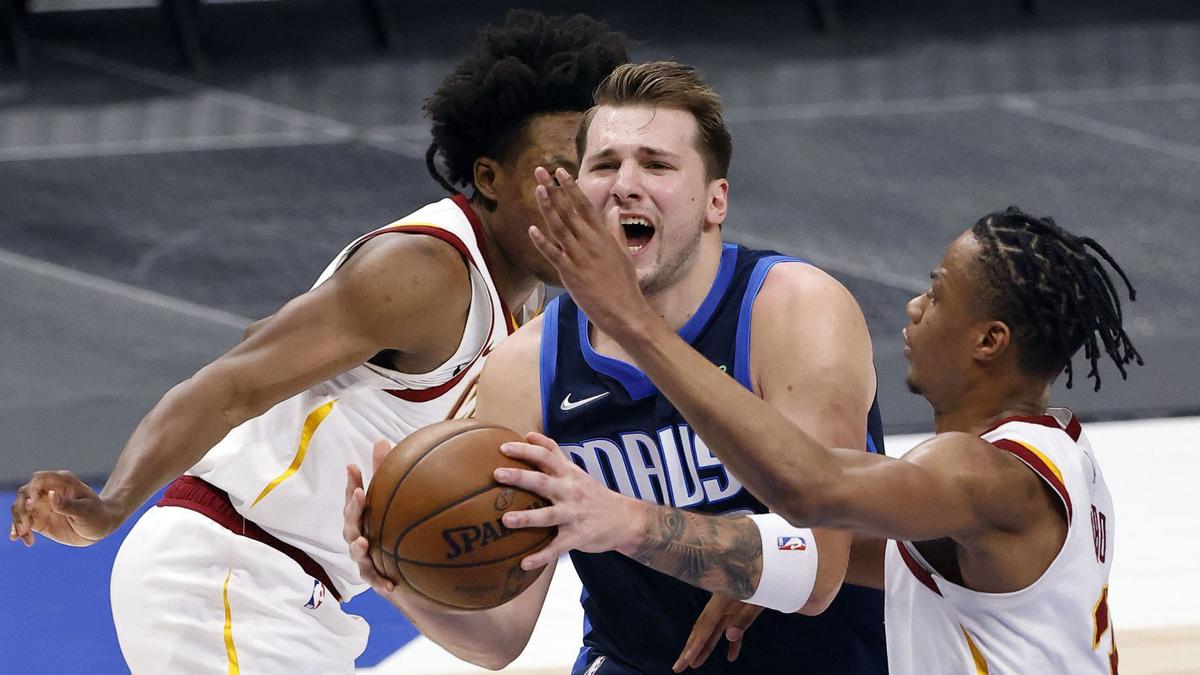 Luka Doncic ejected from Mavericks game after 'aggressive strike to the  groin', Dallas Mavericks