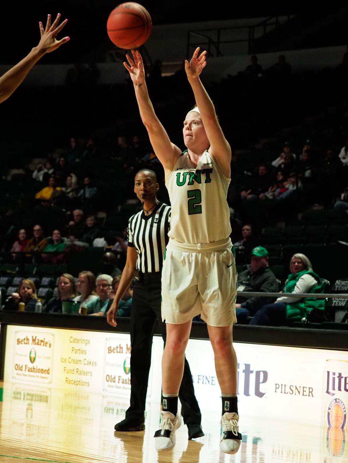 Women S Basketball Goodhart To Say Goodbye To Unt Where She